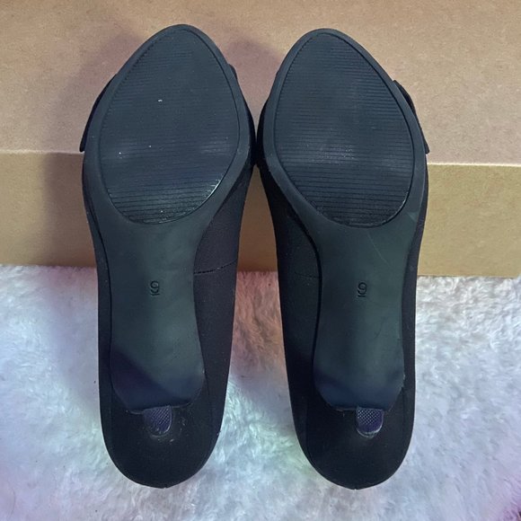 Black Linen Heels with Asymmetric Bow - Picture 6 of 6